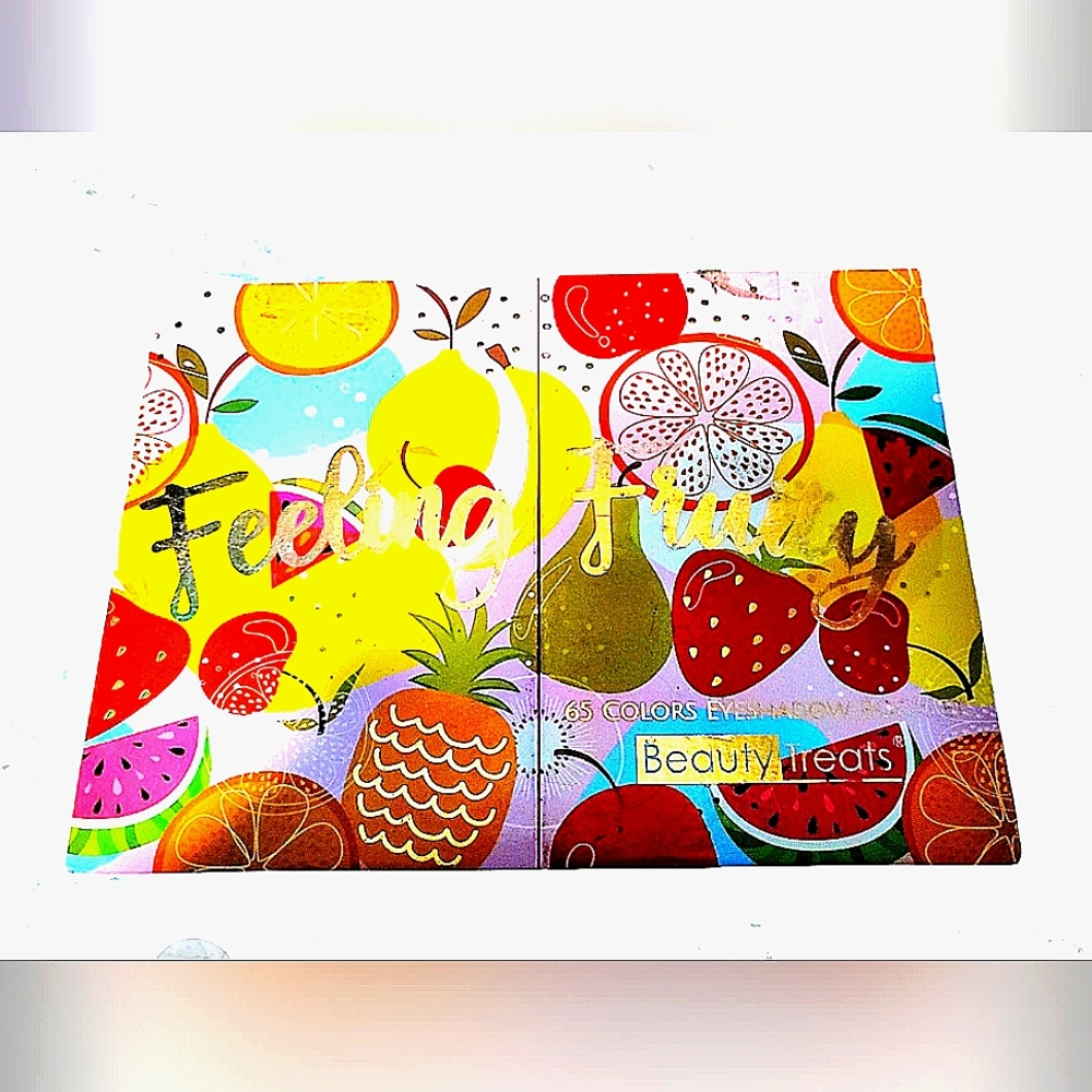 Beauty Treats Feeling Fruity Eyeshadow Palette 65 shades